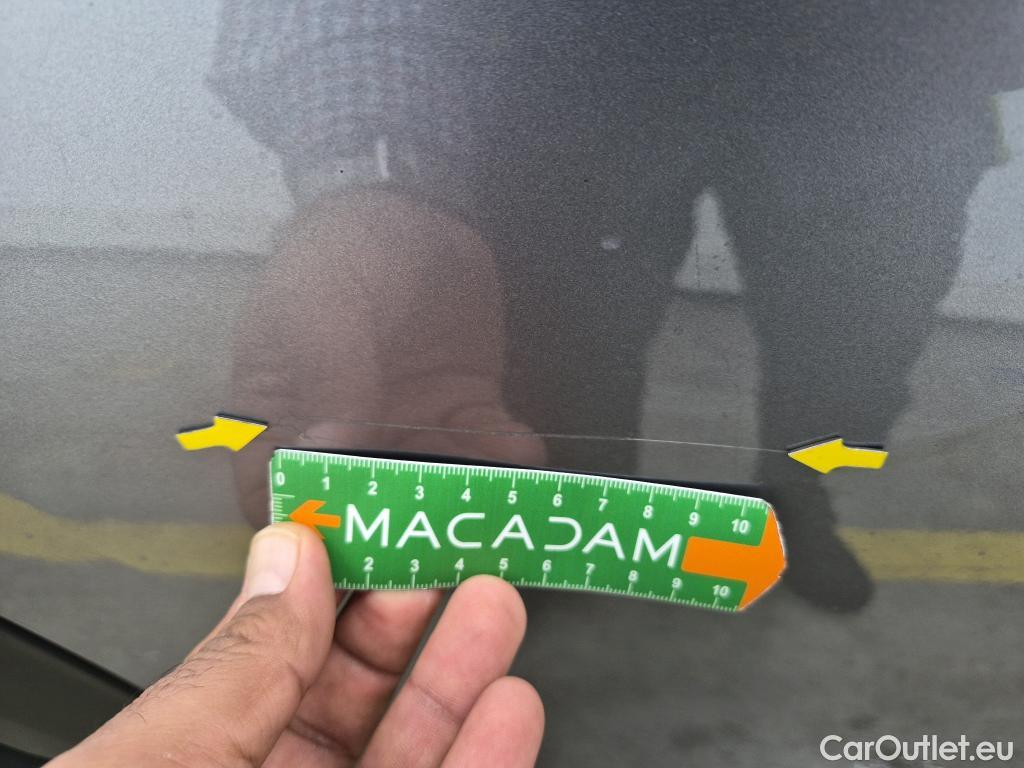  Peugeot  2008  Allure Pack 1.5 HDi 130CV BVA8 E6d #31