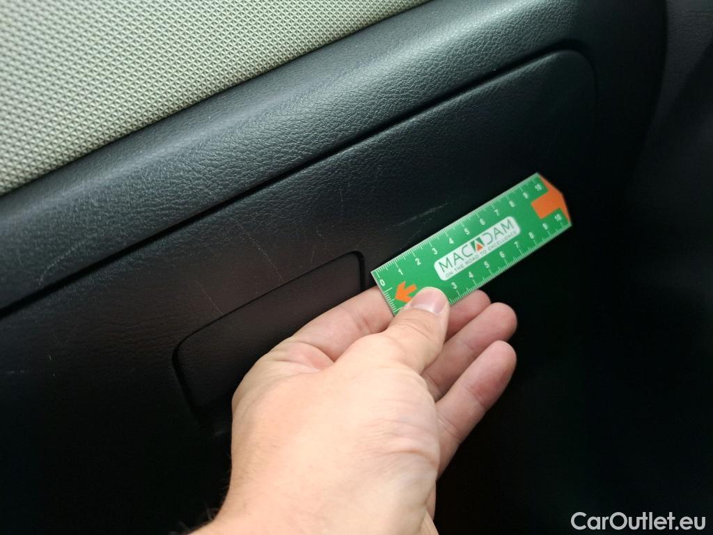  Nissan  Micra NISSAN  5p Berline IG-T 90 Business Edition #11