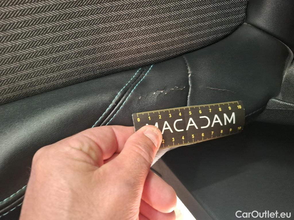  Peugeot  3008  II Allure 1.5 HDi 130CV BVA8 E6d #2