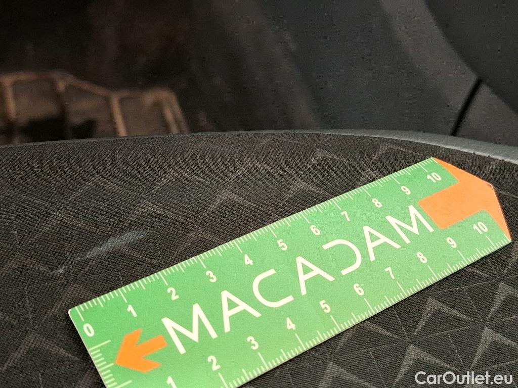  Nissan  Juke NISSAN  / 2019 / 5P / Crossover Hybrid 145 Business+ #28