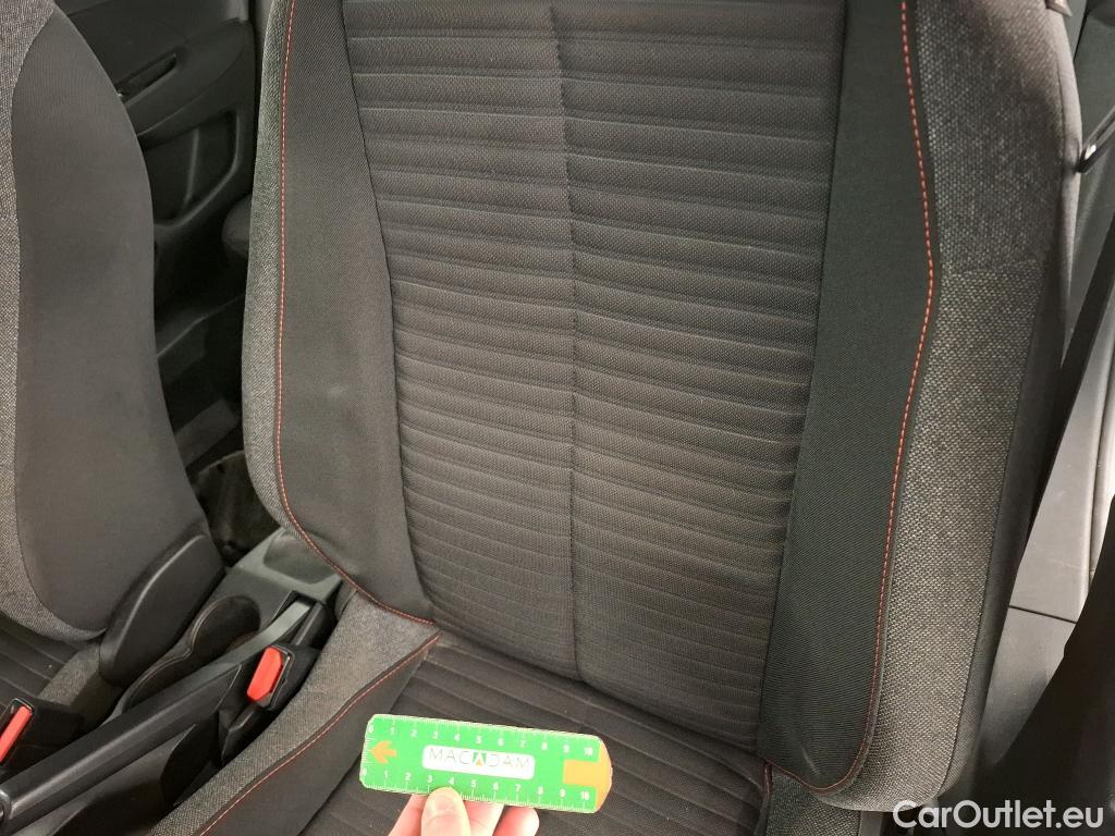  Peugeot  2008  Active Pack 1.5 HDi 110CV BVM6 E6d #4