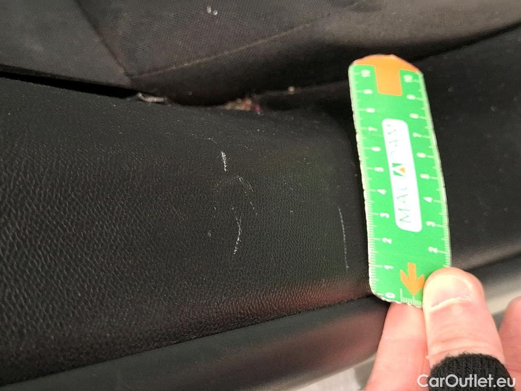  Peugeot  2008  Active Business 1.5 HDi 130CV BVA8 E6d #6