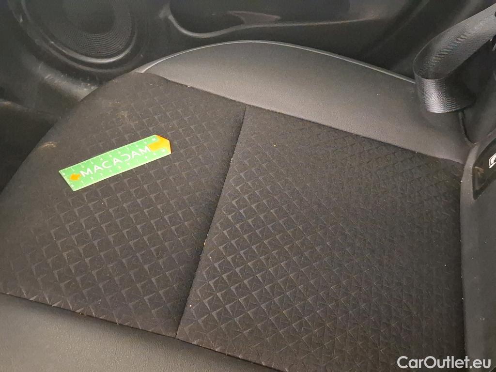  Nissan  Juke NISSAN  / 2019 / 5P / Crossover Hybrid 145 Business+ #36