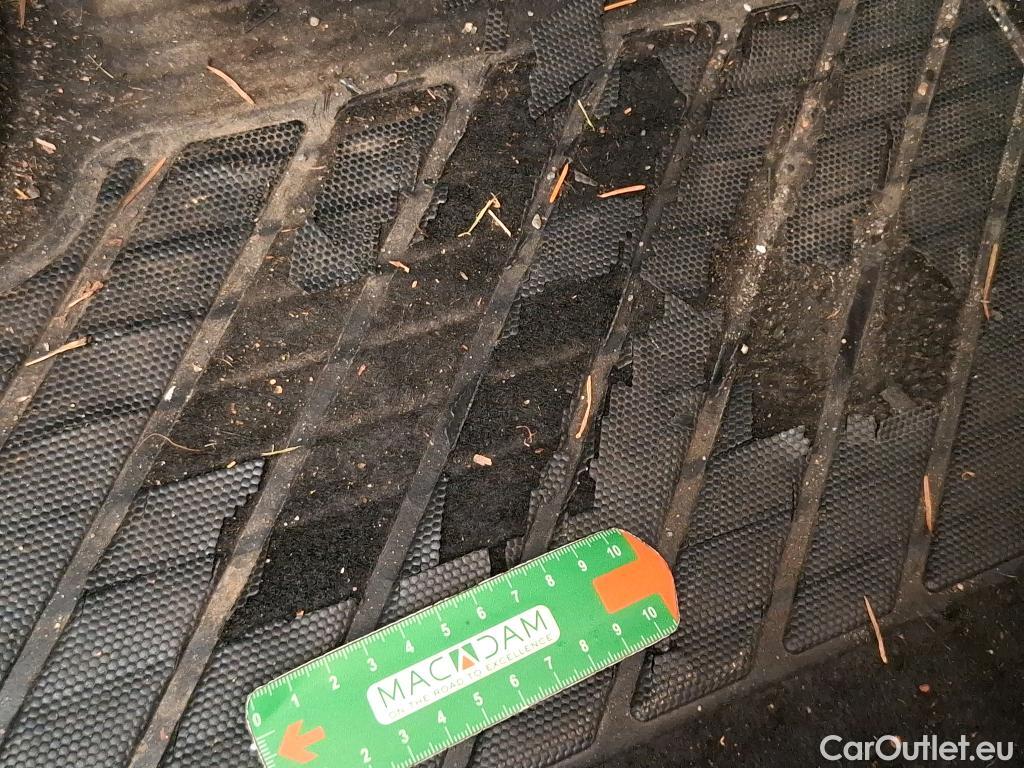  Peugeot  3008  Active Business 1.5 HDi 130CV BVM6 E6d #5