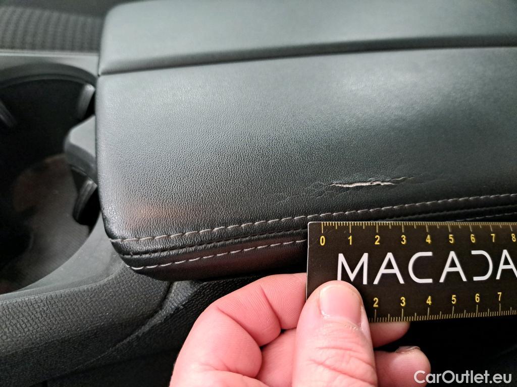  Peugeot  3008  Active Business 1.5 HDi 130CV BVA8 E6d #15