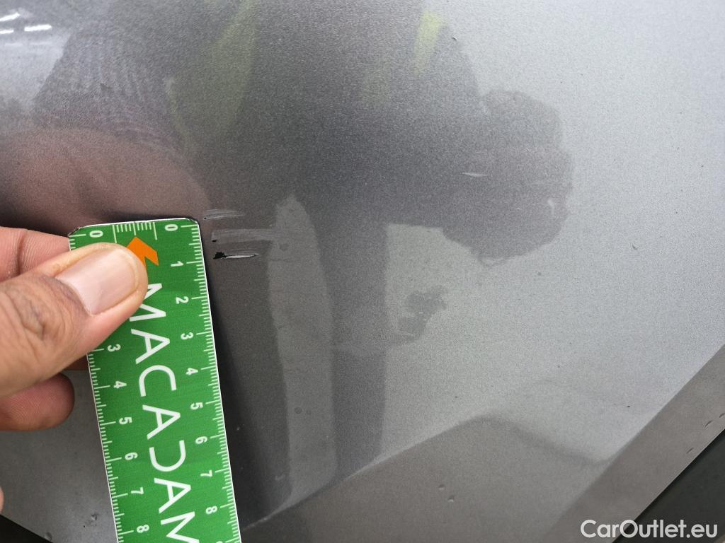  Peugeot  2008  Allure Pack 1.5 HDi 130CV BVA8 E6d #23