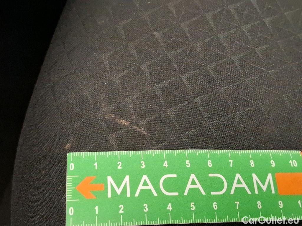  Nissan  Juke NISSAN  / 2019 / 5P / Crossover Hybrid 145 Business+ #31