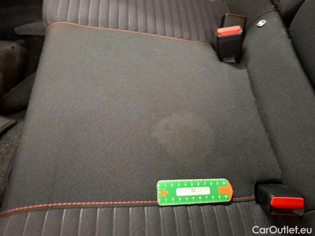  Peugeot  2008  Active Pack 1.5 HDi 110CV BVM6 E6d #18