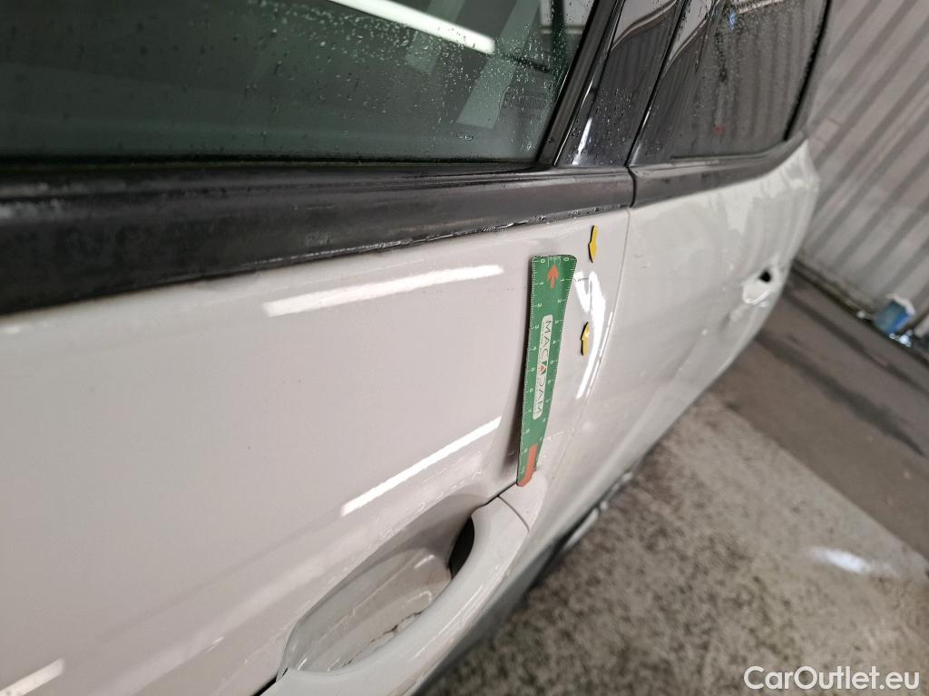  Peugeot  3008  Active Business 1.5 HDi 130CV BVM6 E6d #17