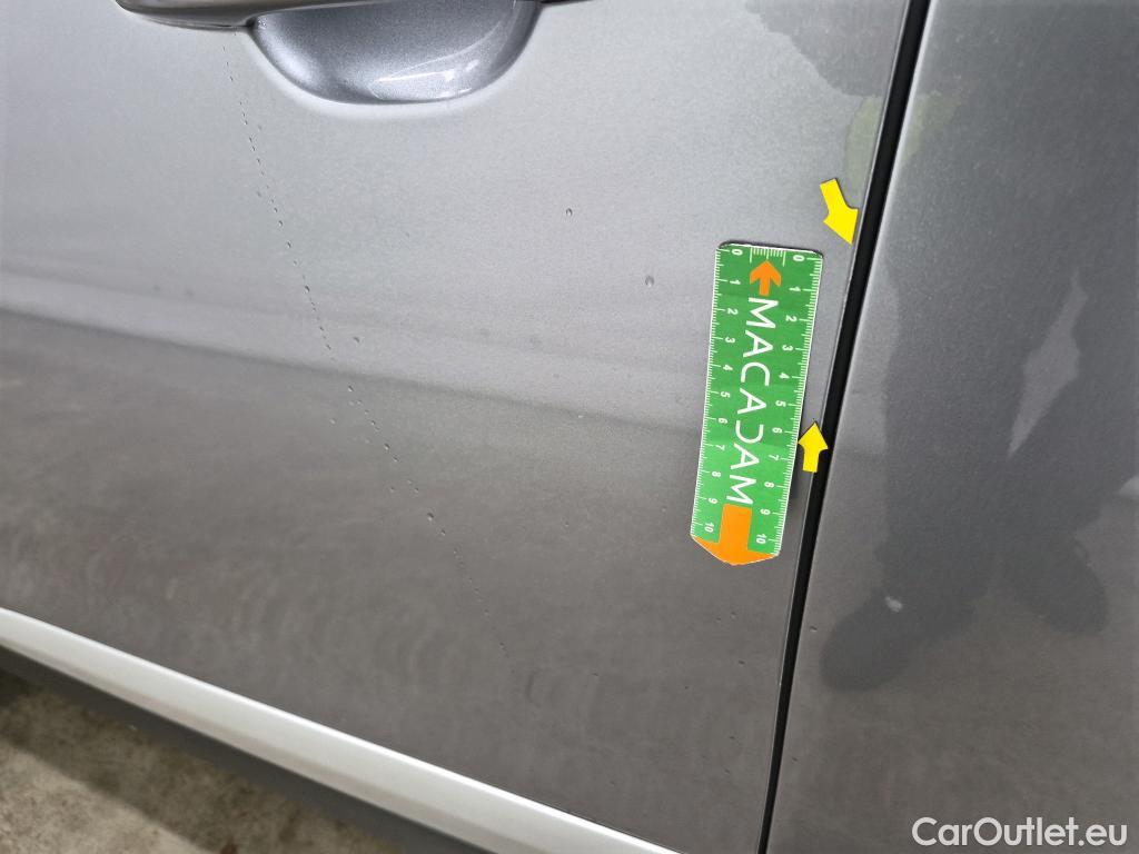  Peugeot  2008  Allure Pack 1.5 HDi 130CV BVA8 E6d #16