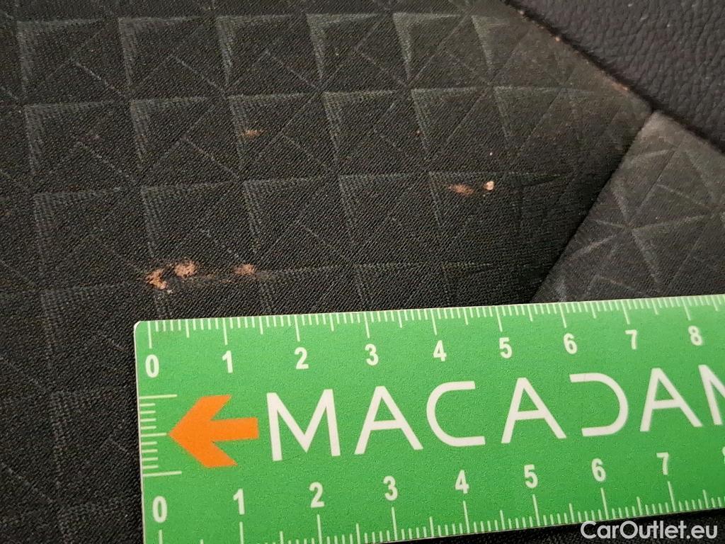  Nissan  Juke NISSAN  / 2019 / 5P / Crossover Hybrid 145 Business+ #34