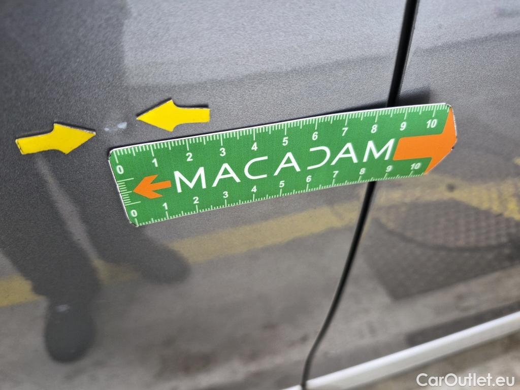  Peugeot  2008  Allure Pack 1.5 HDi 130CV BVA8 E6d #27