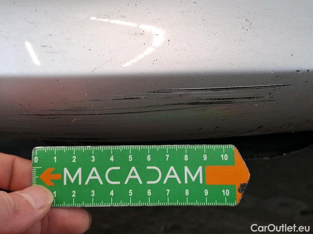  Mercedes  CLA-Klasse MERCEDES-BENZ CLA Shooting Brake / 2019 / 5P / Break CLA 200 d Business Line BA8 #9