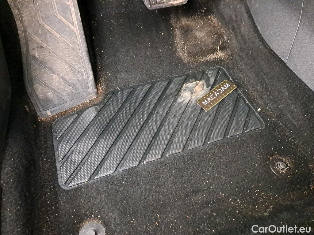  Peugeot  3008  Active Business 1.5 HDi 130CV BVA8 E6d #27