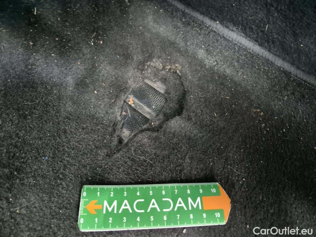  Peugeot  2008  Allure Pack 1.5 HDi 130CV BVA8 E6d #3