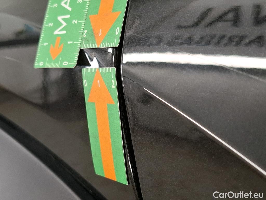  Nissan  Juke NISSAN  / 2019 / 5P / Crossover Hybrid 145 Business+ #40