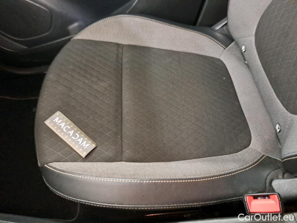  Opel   Grandland X Grandland X Elegance Business 1.5 130CV BVA8 E6d #26