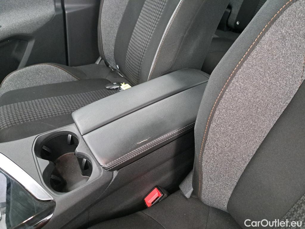  Peugeot  3008  Active Business 1.5 HDi 130CV BVA8 E6d #16