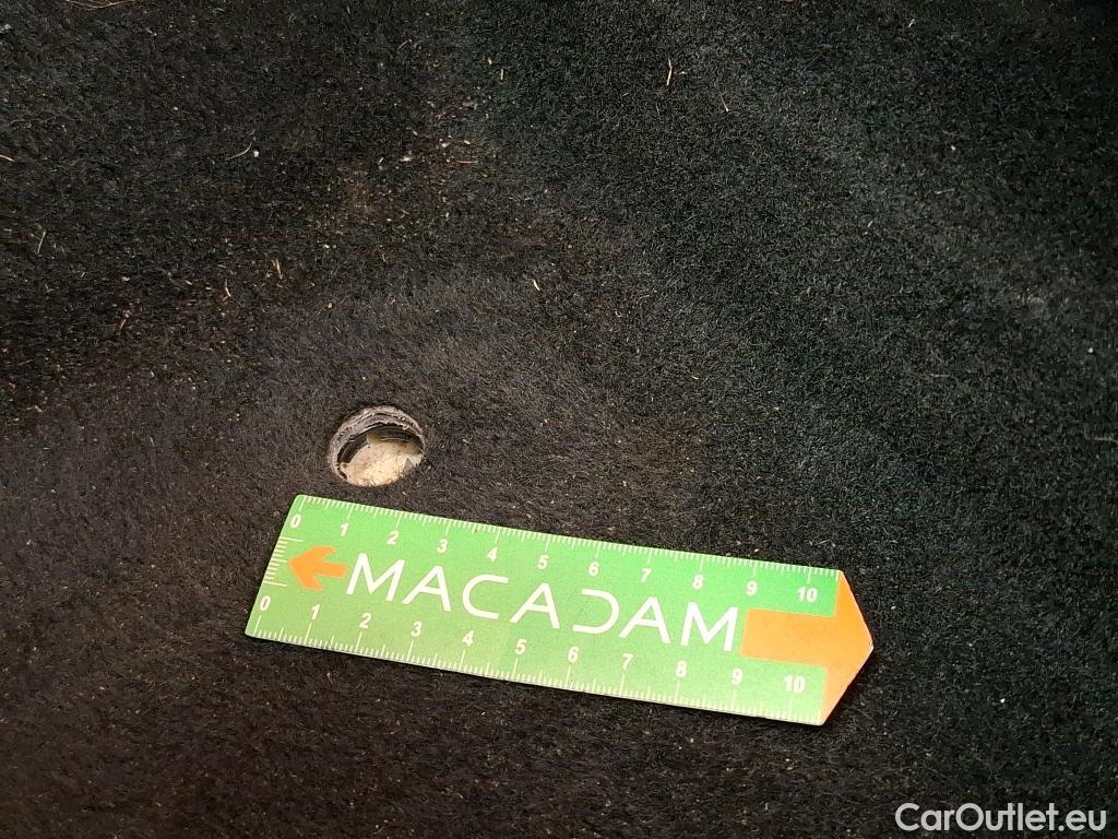  Nissan  Juke NISSAN  / 2019 / 5P / Crossover Hybrid 145 Business+ #38