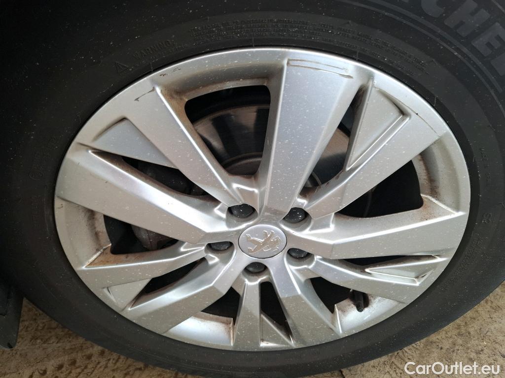  Peugeot  3008  Active Business 1.5 HDi 130CV BVA8 E6d #3