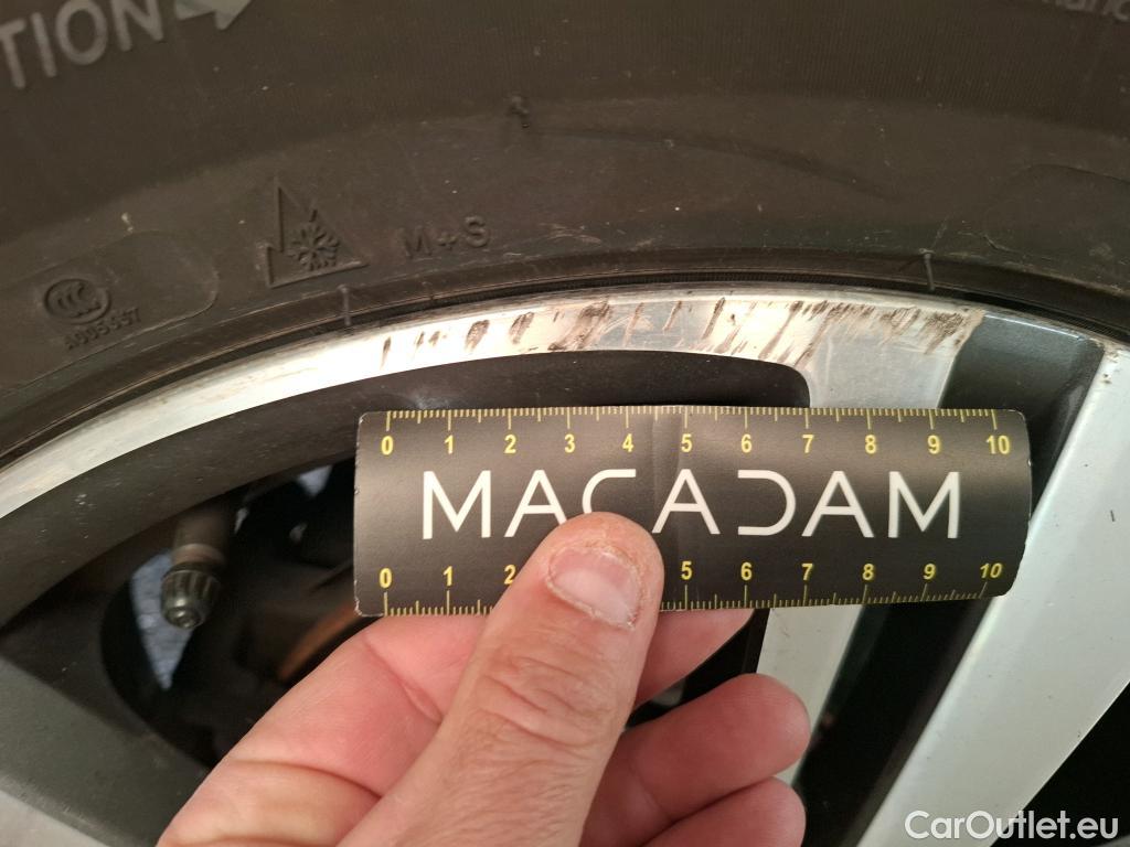  Peugeot  3008  II Allure 1.5 HDi 130CV BVA8 E6d #5