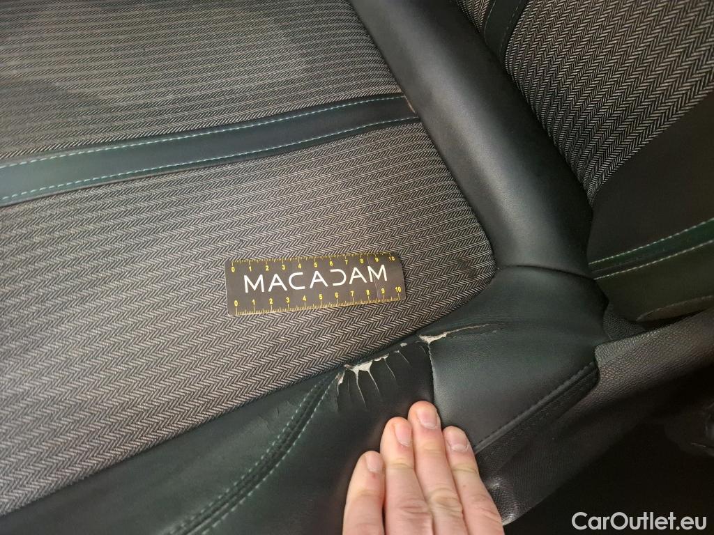  Peugeot  3008  II Allure Pack 1.5 HDi 130CV BVA8 E6d #32