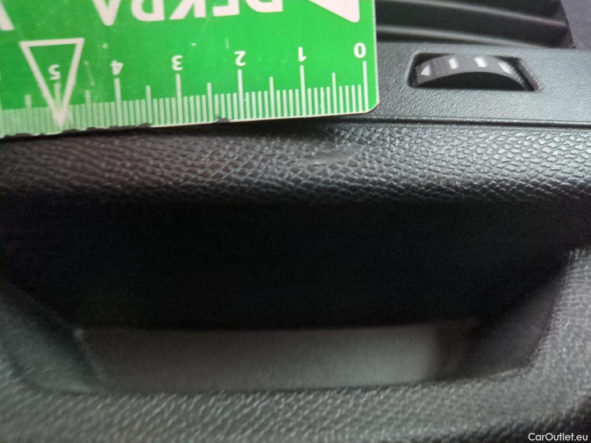  Peugeot  3008  II Active Pack 1.5 HDi 130CV BVA8 E6d #9