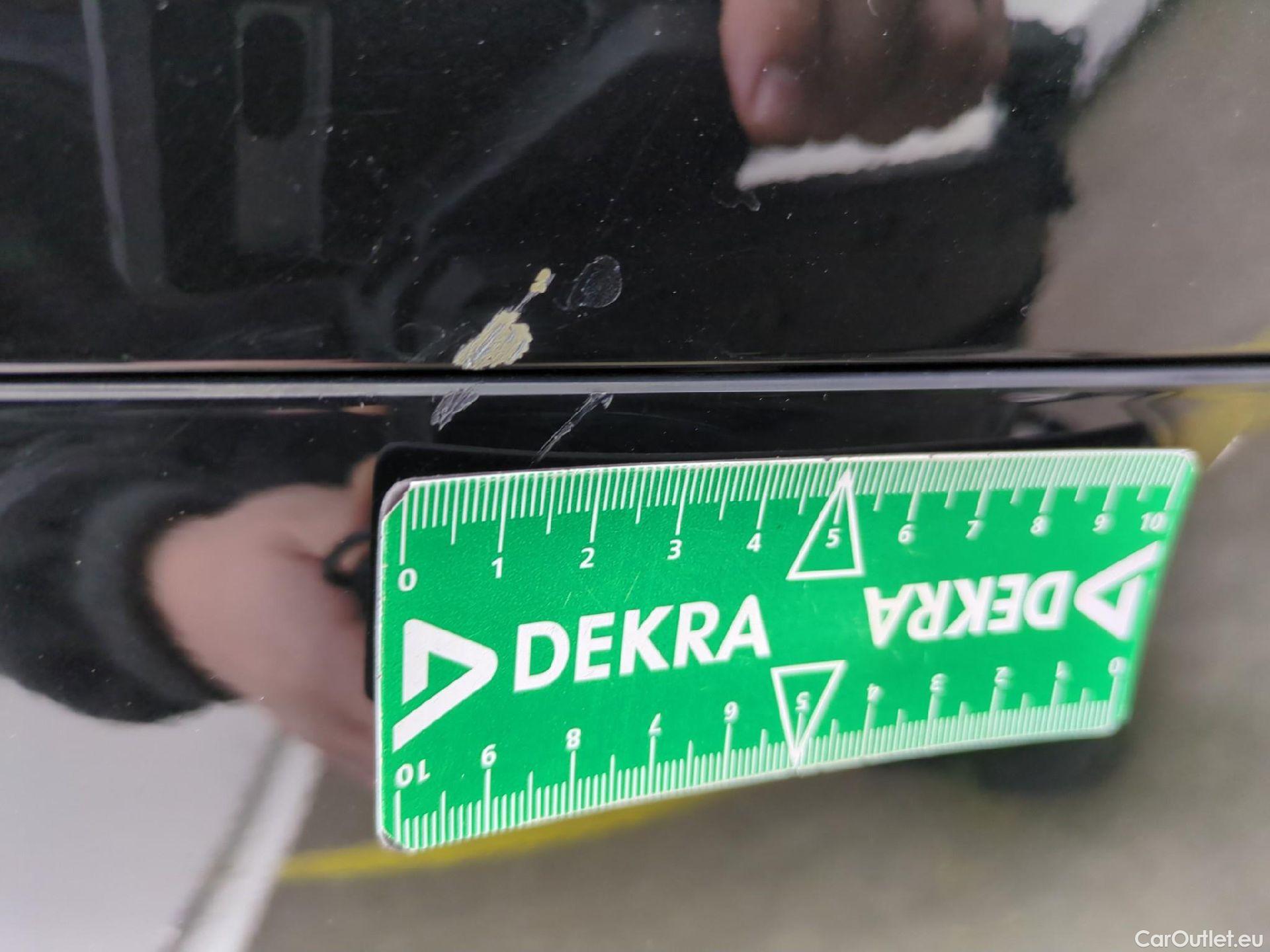  Peugeot  5008  Allure Pack 1.5 HDi 130CV BVA8 7 Sieges E6d #55