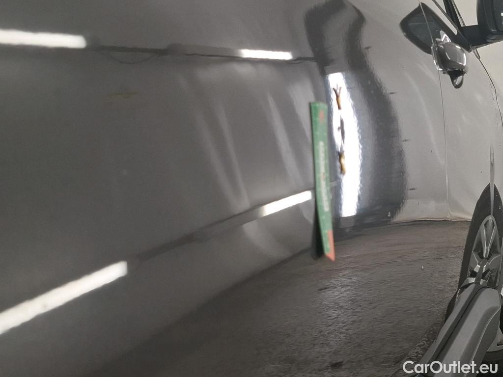  Peugeot  5008  Active Business 1.5 HDi 130CV BVA8 E6d #9