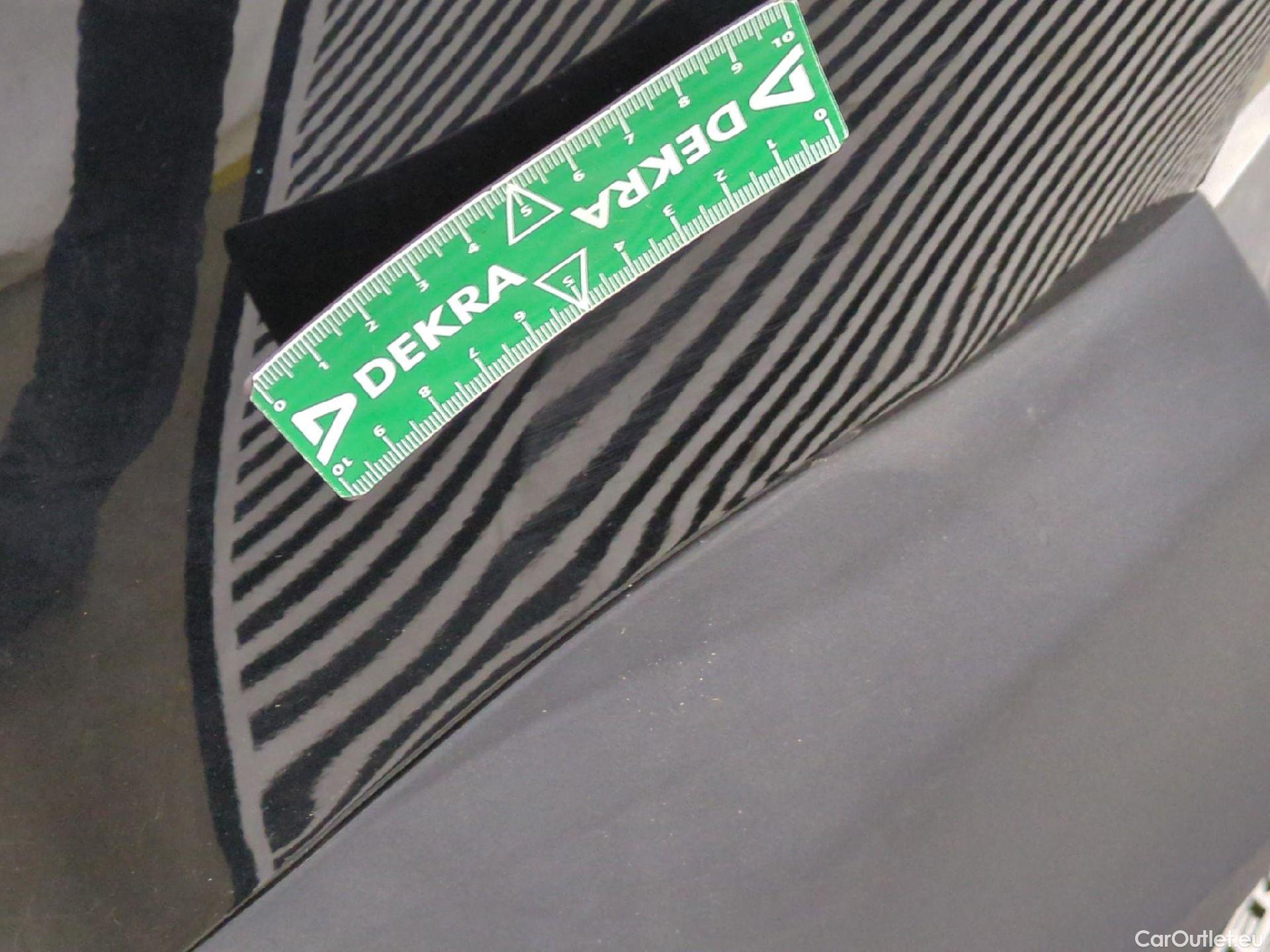  Peugeot  5008  Allure Pack 1.5 HDi 130CV BVA8 7 Sieges E6d #52