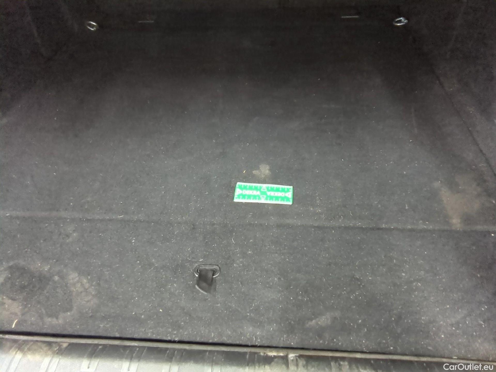  Peugeot  308  SW Active Business 1.5 HDi 130CV BVA8 E6d #5