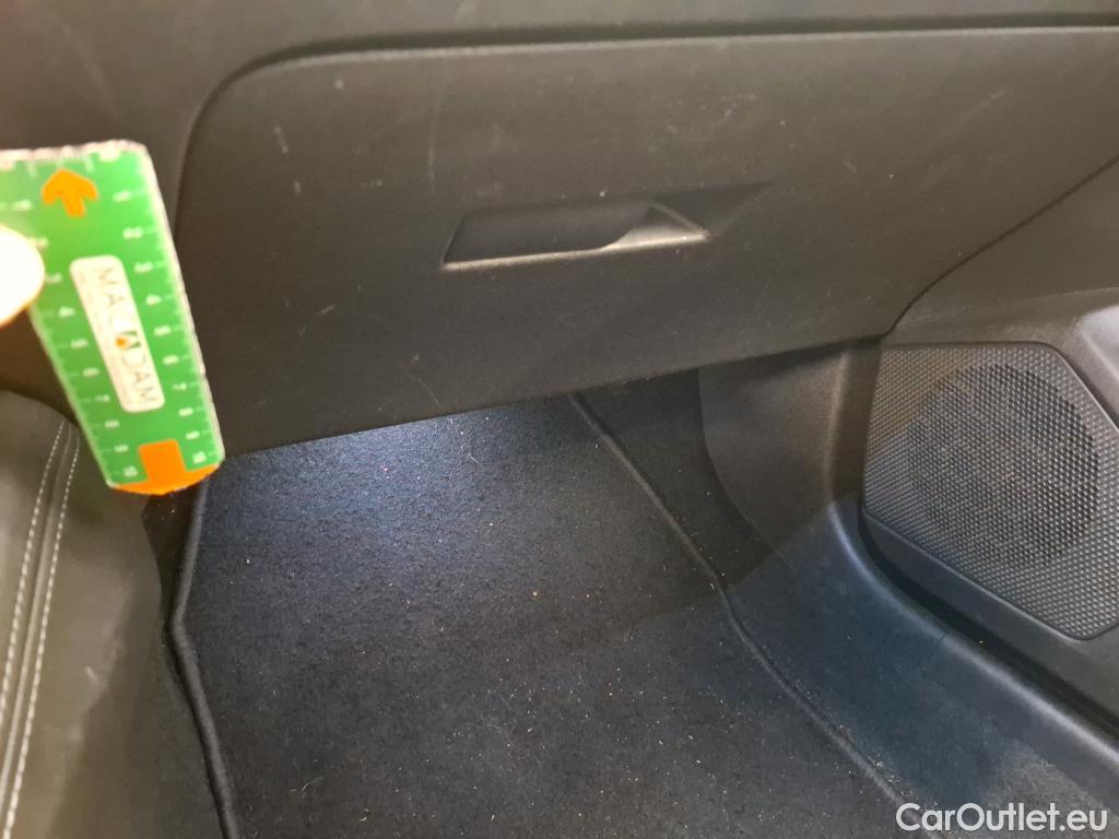  Peugeot  308 PEUGEOT  SW  2021  5P  Break BlueHDi 130 EAT8 ALLURE PACK #57