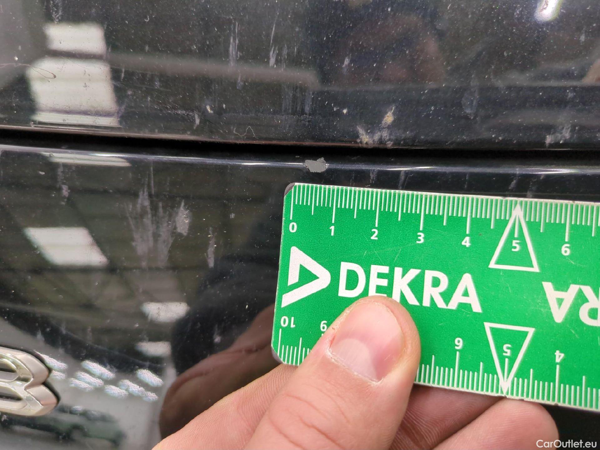  Peugeot  5008  Allure Pack 1.5 HDi 130CV BVA8 7 Sieges E6d #36