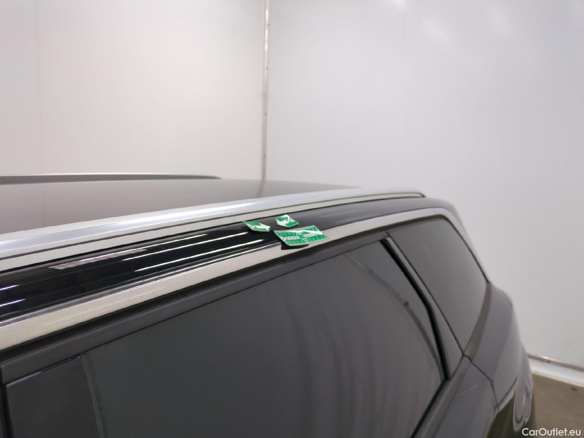  Peugeot  5008  Allure Pack 1.5 HDi 130CV BVA8 7 Sieges E6d #42