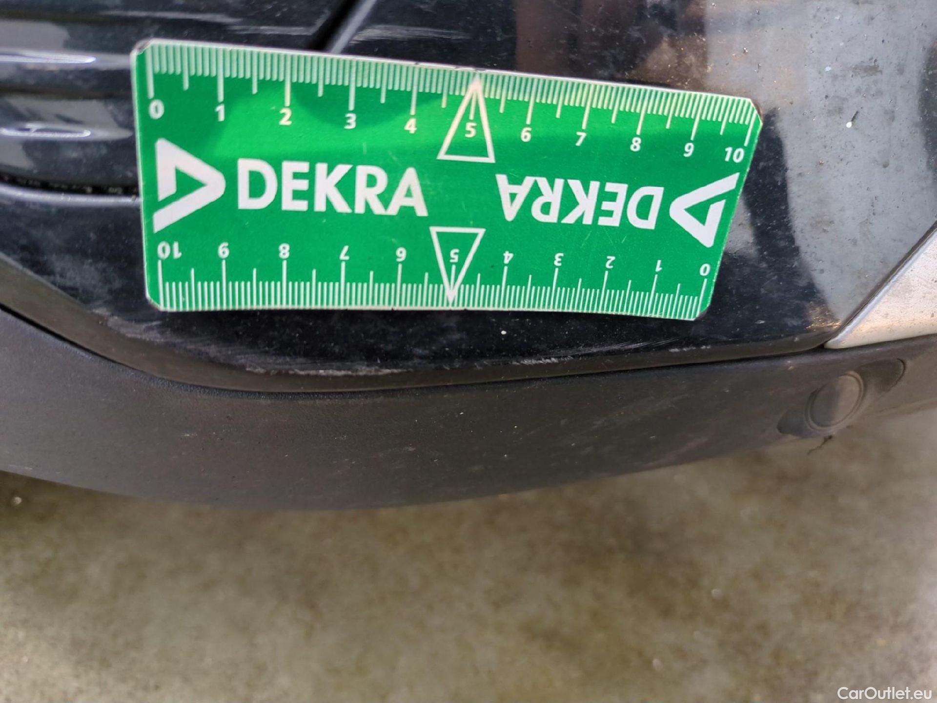  Peugeot  5008  Allure Pack 1.5 HDi 130CV BVA8 7 Sieges E6d #34