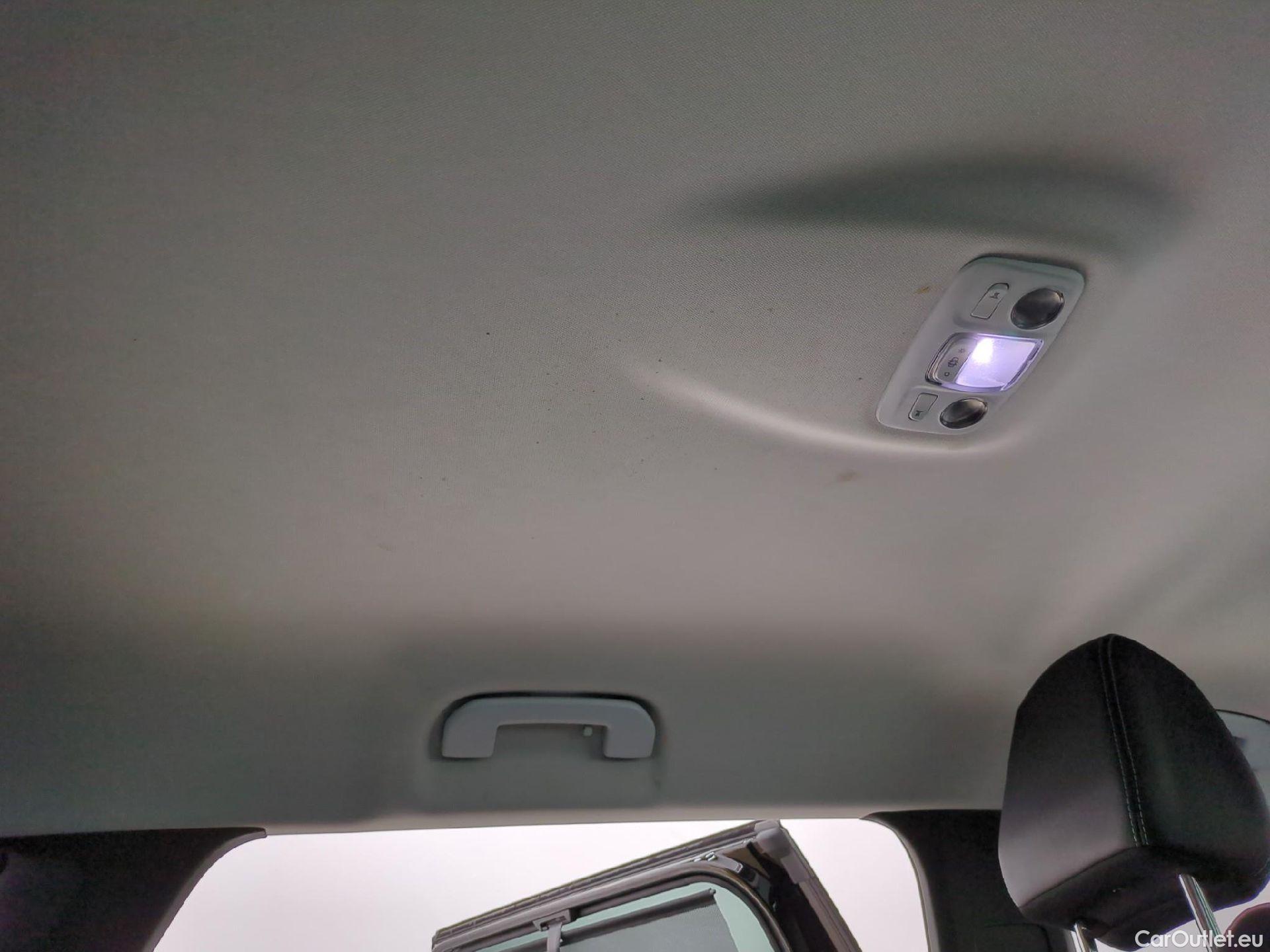  Peugeot  5008  Allure Pack 1.5 HDi 130CV BVA8 7 Sieges E6d #10