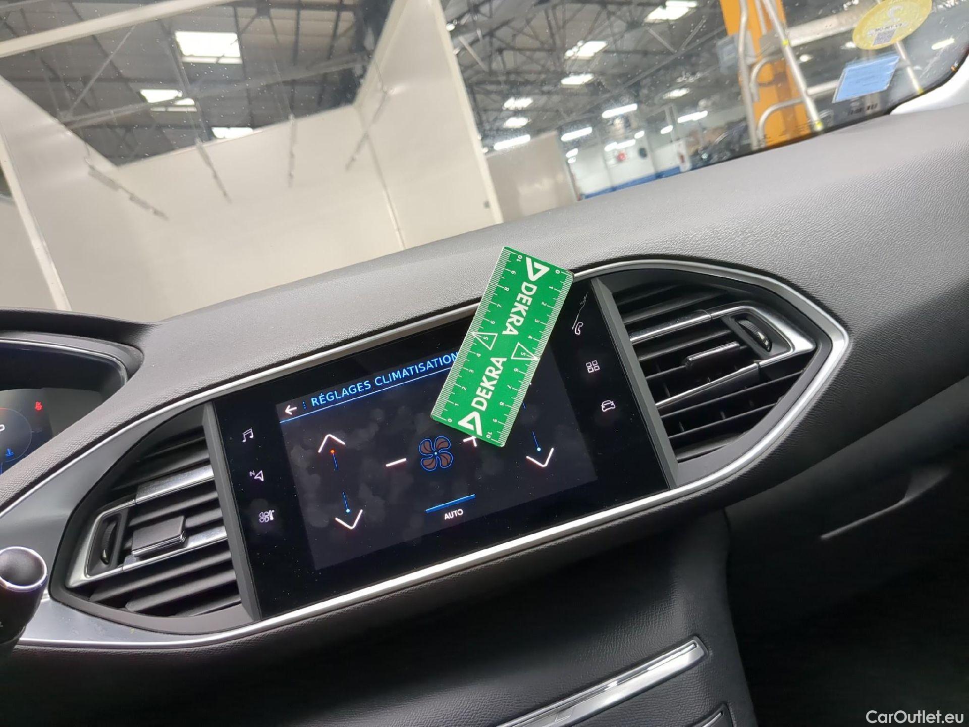  Peugeot  308  SW Active Business 1.5 HDi 130CV BVA8 E6d #3