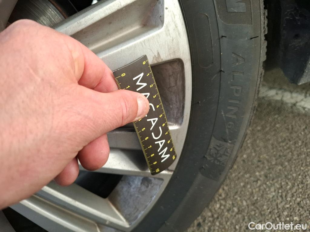  Peugeot  308  Allure 1.2 PureTech 130CV BVA8 E6d #31