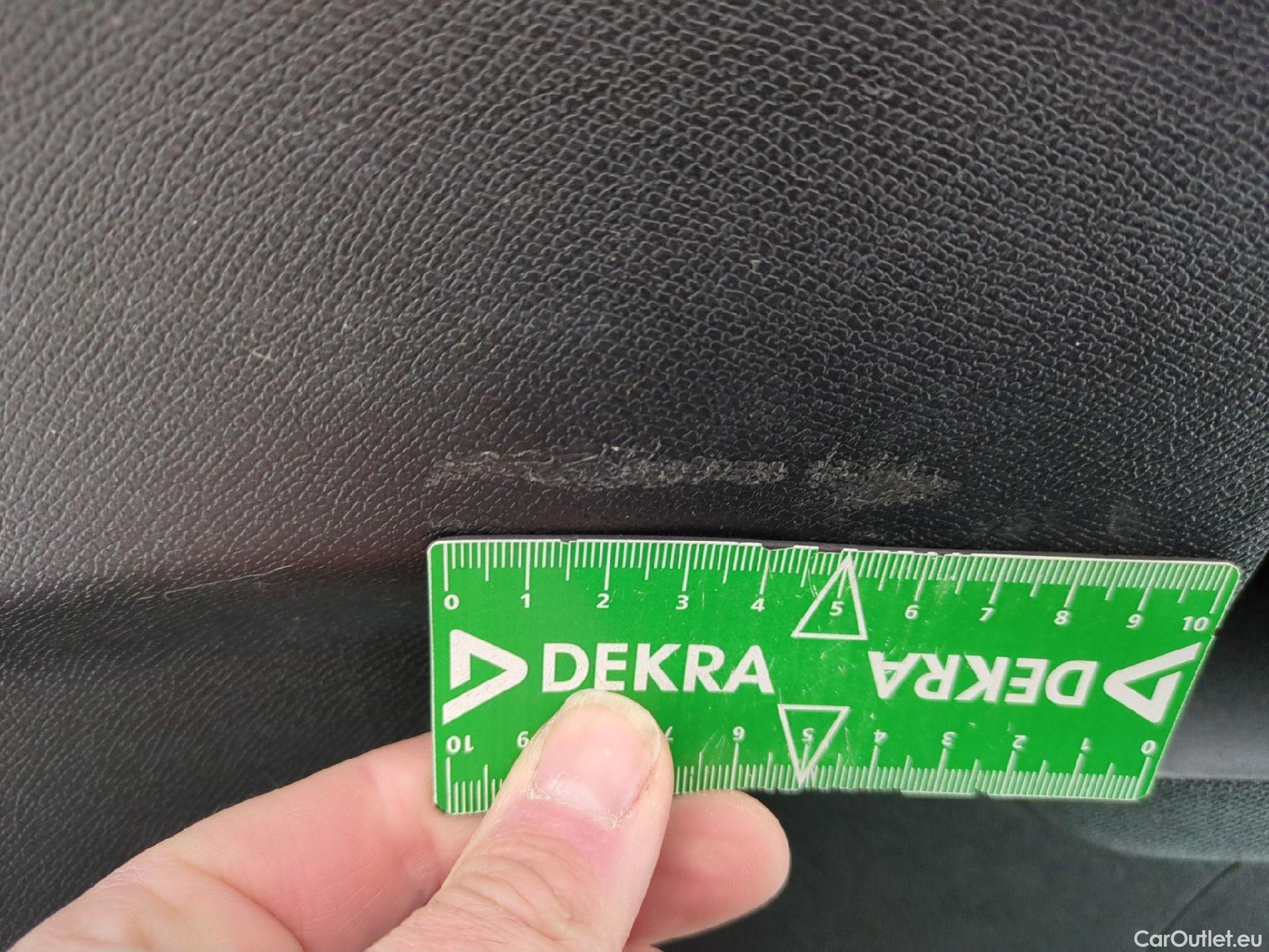  Peugeot  3008  II Active Pack 1.5 HDi 130CV BVA8 E6d #19