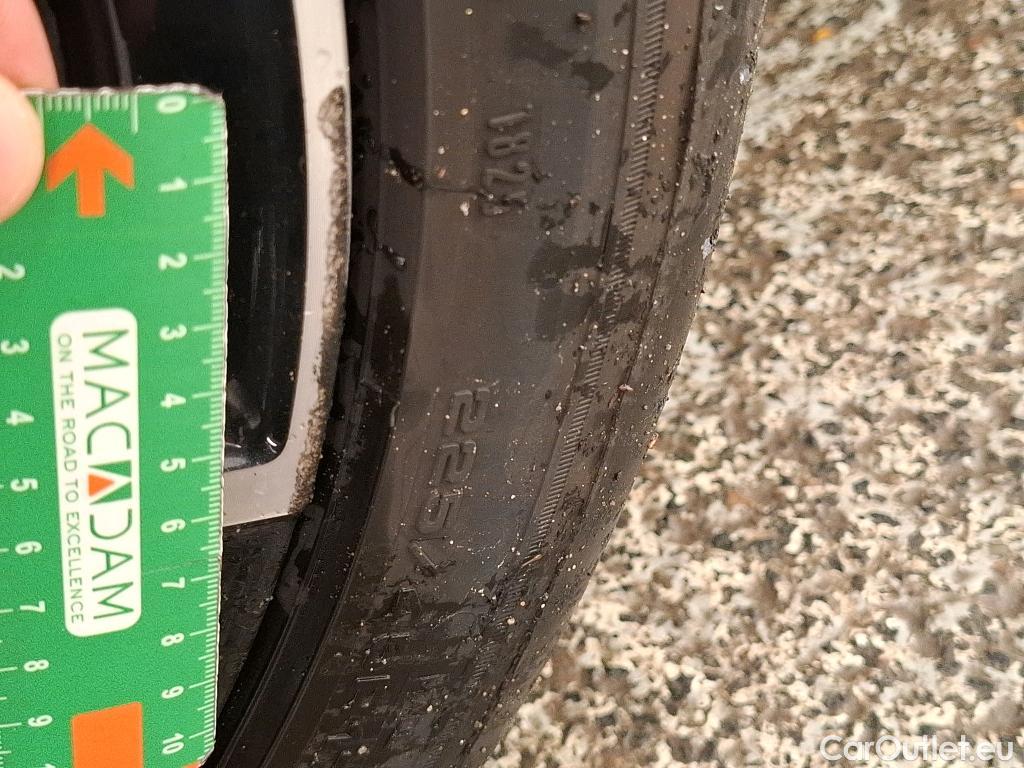  Peugeot  308 PEUGEOT  SW  2021  5P  Break BlueHDi 130 EAT8 ALLURE PACK #54