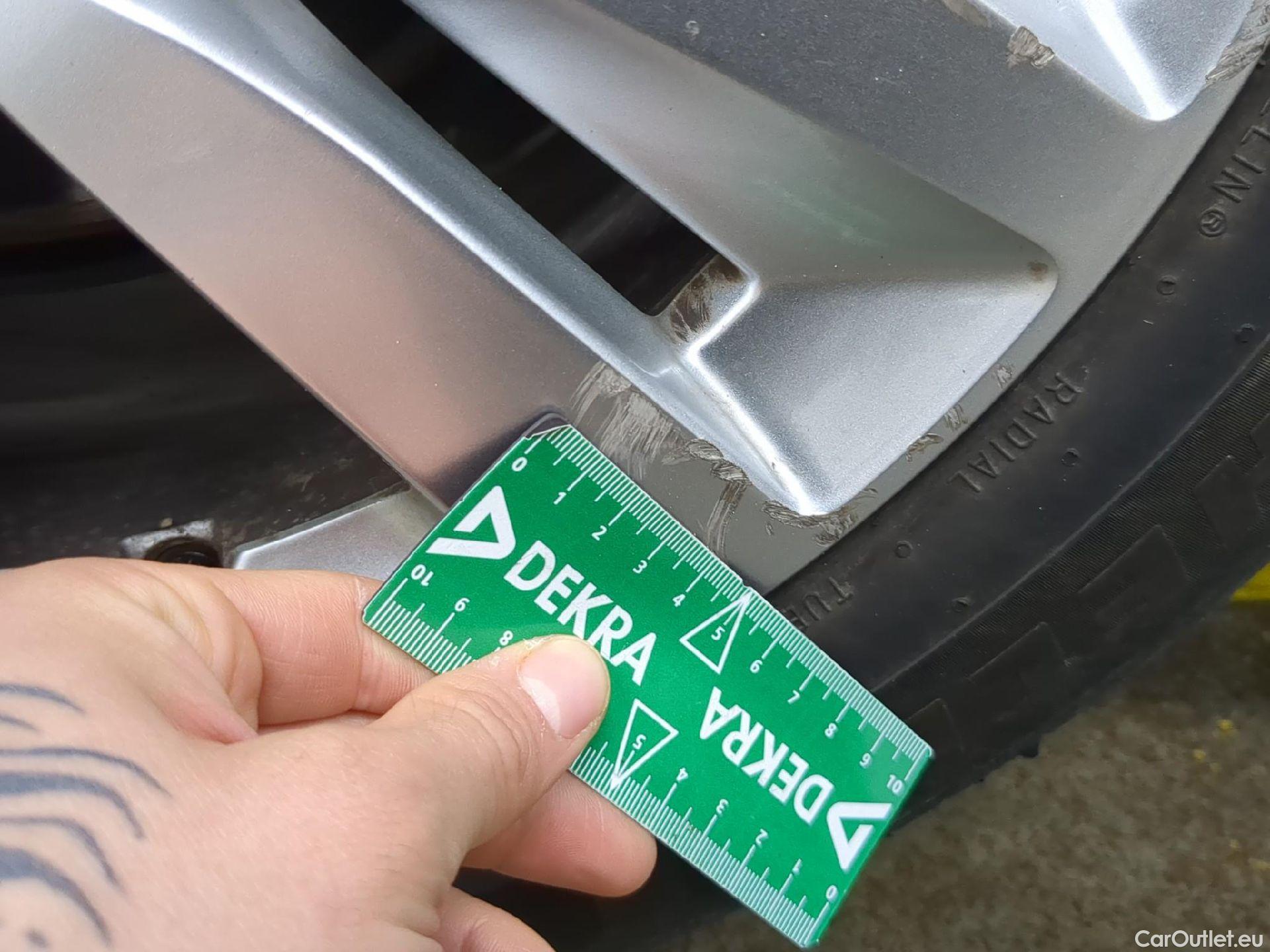  Peugeot  308  SW Active Business 1.5 HDi 130CV BVA8 E6d #26