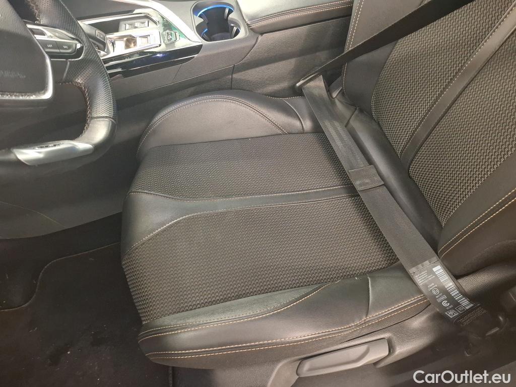  Peugeot  5008  GT 1.5 HDi 130CV BVA8 7 Sieges E6d #4