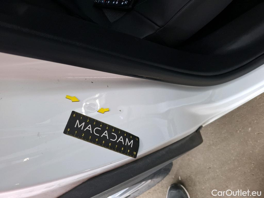  Peugeot  3008  II Allure Pack 1.5 HDi 130CV BVA8 E6d #82