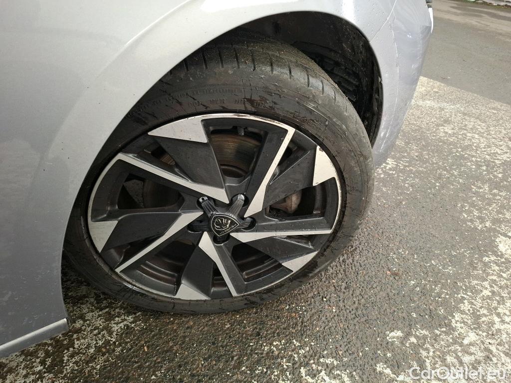  Peugeot  308 PEUGEOT  SW  2021  5P  Break BlueHDi 130 EAT8 ALLURE PACK #41