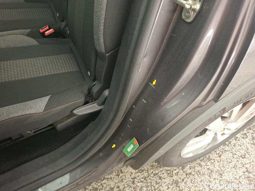  Peugeot  5008  Active Business 1.5 HDi 130CV BVA8 E6d #1