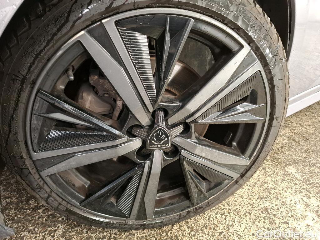  Peugeot  308 PEUGEOT  SW / 2021 / 5P / Break BlueHDi 130 EAT 8 GT #2