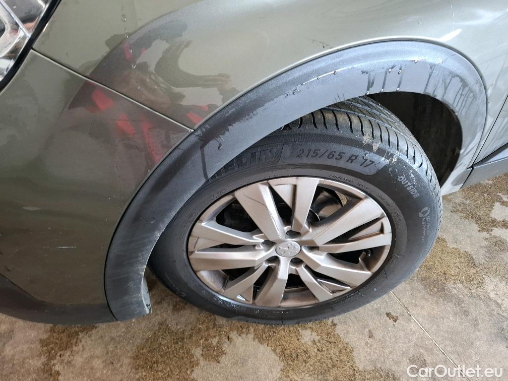  Peugeot  5008  Active Business 1.2 PureTech 130CV BVA8 E6d #3