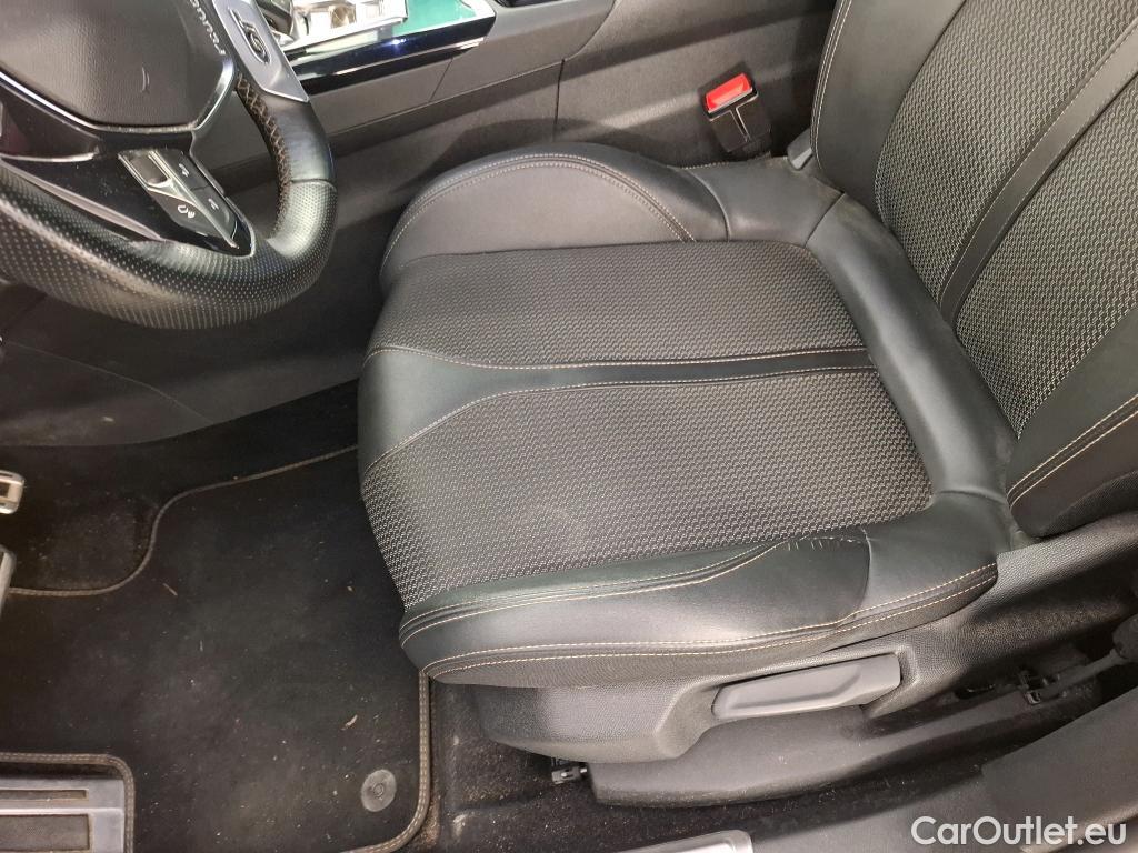  Peugeot  5008  GT 2.0 HDi 175CV BVA8 7 Sieges E6d #4