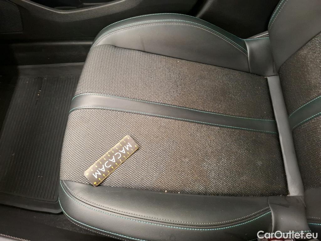  Peugeot  308  Allure 1.5 HDi 130CV BVA8 E6d #56