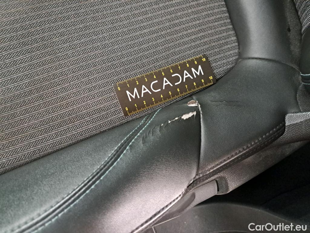  Peugeot  3008  Allure Pack 1.5 HDi 130CV BVA8 E6d #22